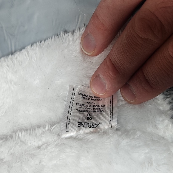 Ardene Hat - Picture 4 of 7